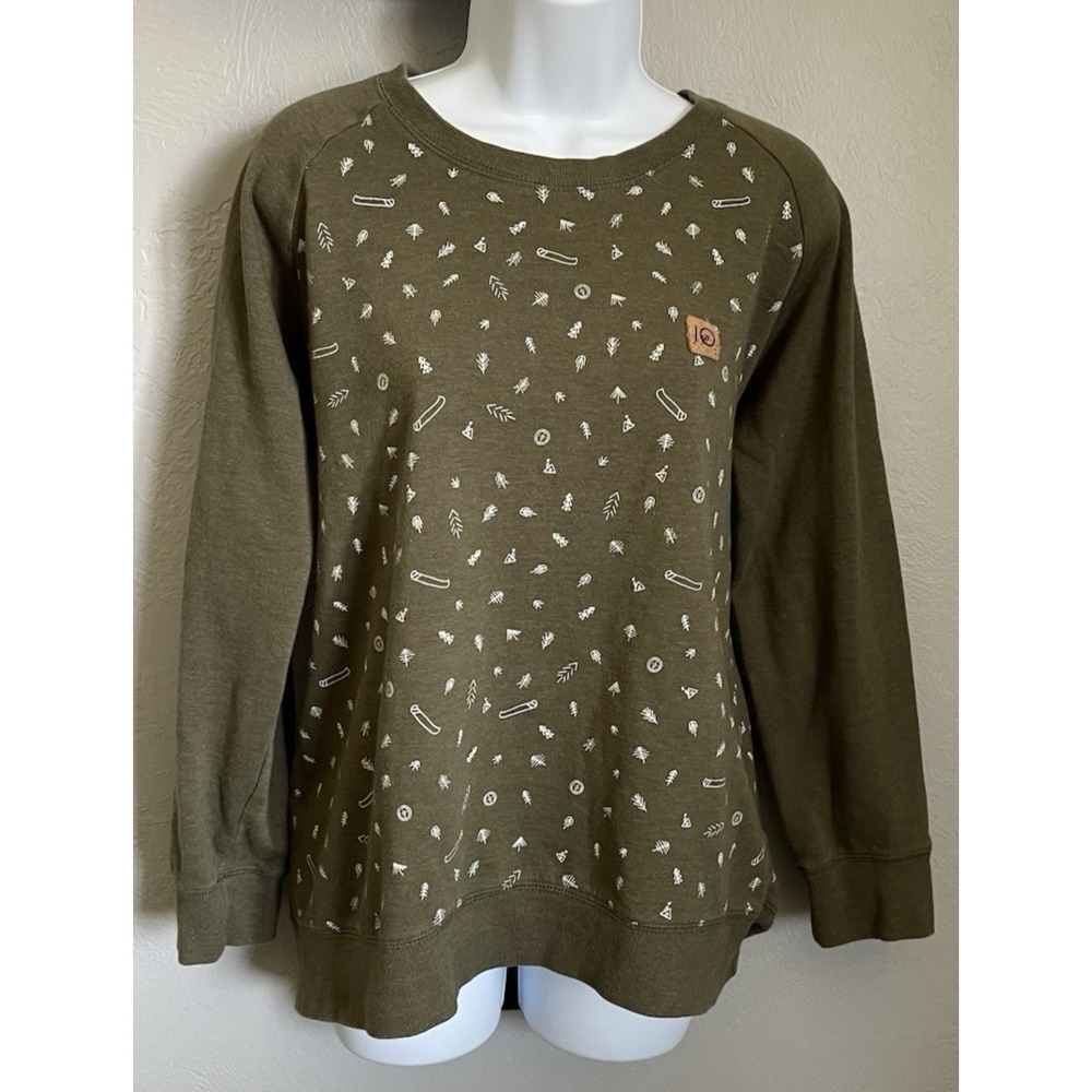 IO‎ Sweatshirt Woman's Size XL Green Canoe Long Sleeve Sweater Outdoors